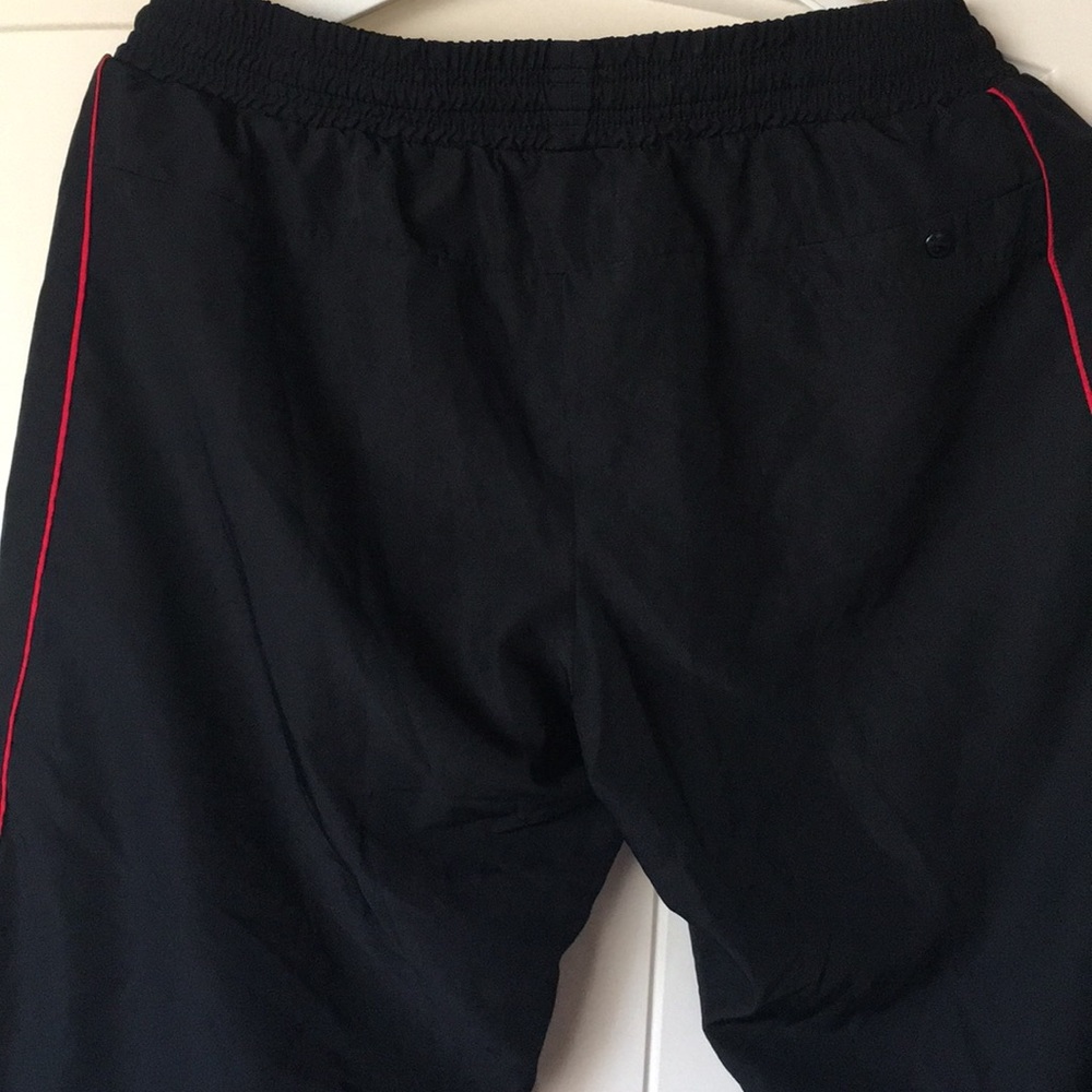 Nike Capris - Picture 2 of 2